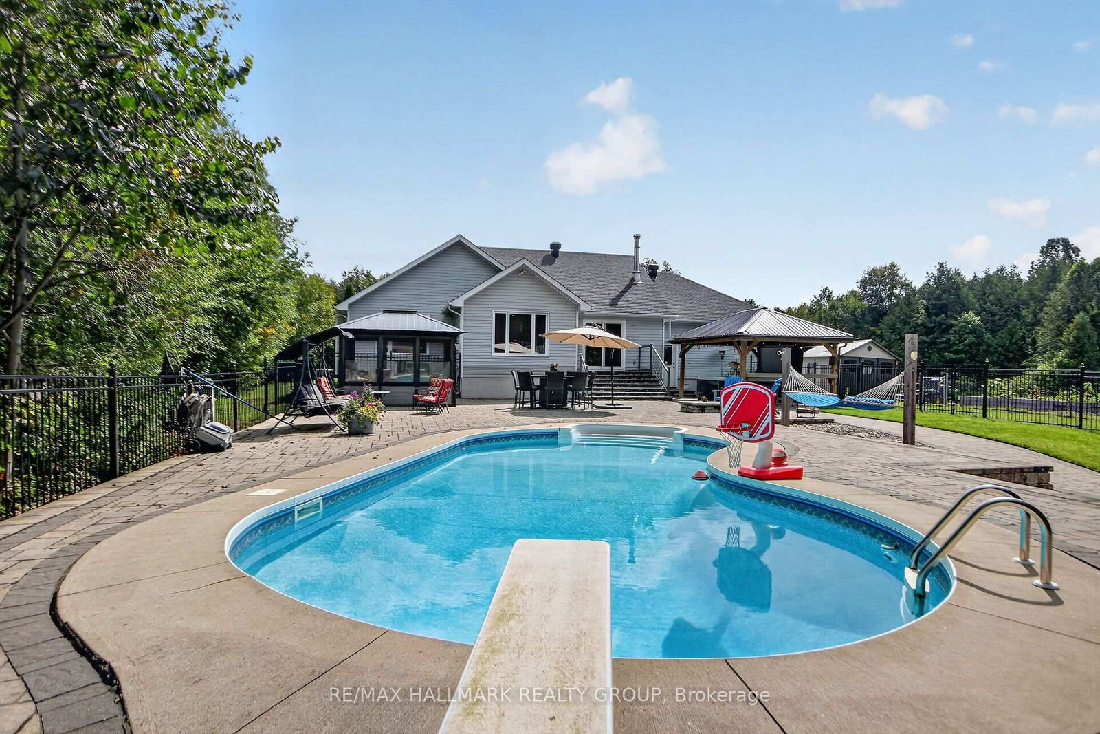 8251 Ranita Crescent • Metcalfe, ON photo 41
