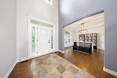 562 Pennycross Lane • Carp, ON photo 5