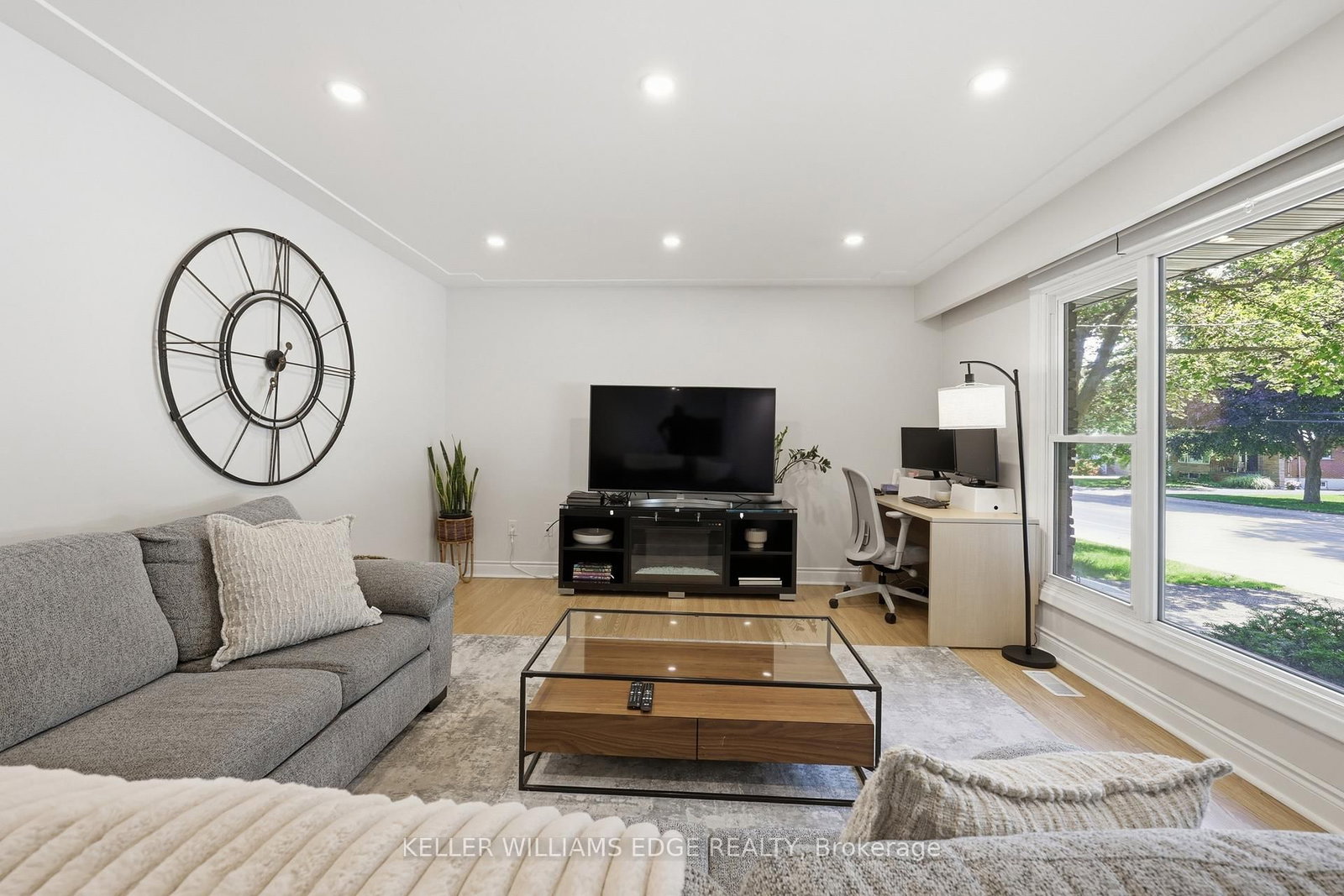 312 Upper Paradise Road • Hamilton, ON photo 5