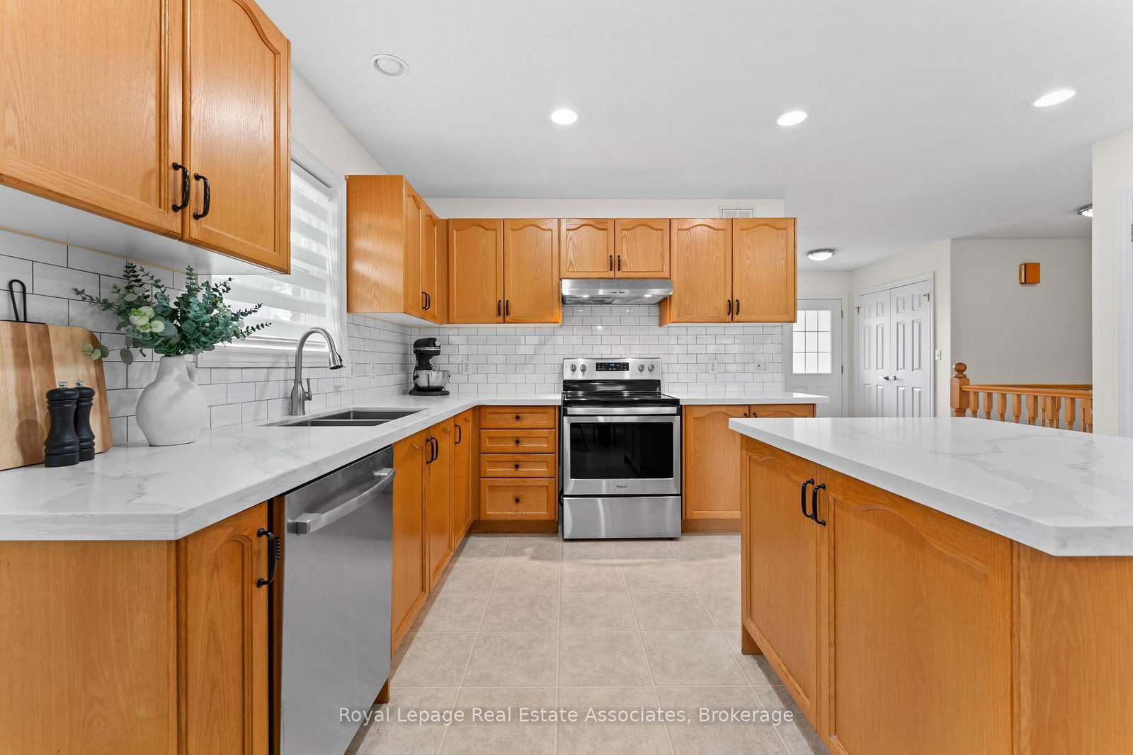 190 Sheffield Street • Southgate, ON photo 6