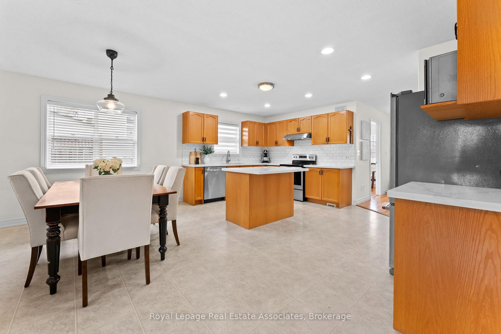 190 Sheffield Street • Southgate, ON photo 7