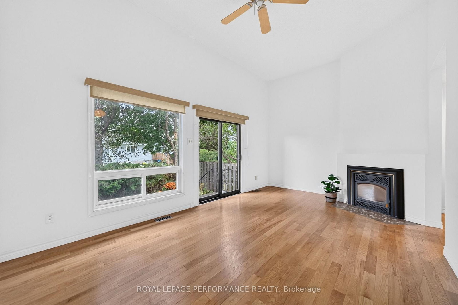 2 Bertona Street • #23 • Ottawa, ON photo 10