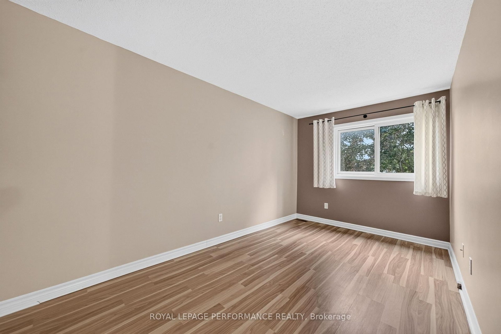 2 Bertona Street • #23 • Ottawa, ON photo 25