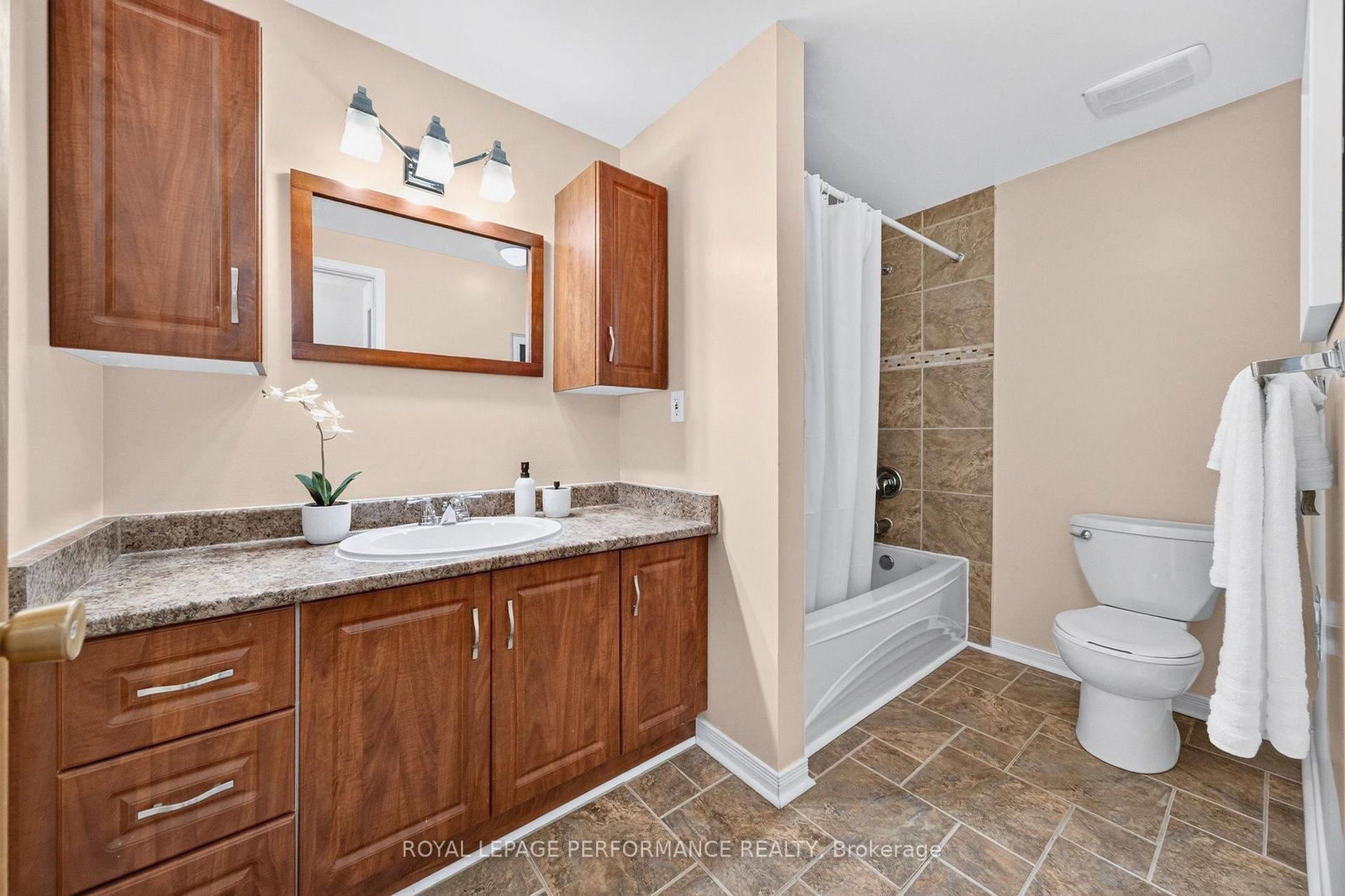 2 Bertona Street • #23 • Ottawa, ON photo 29