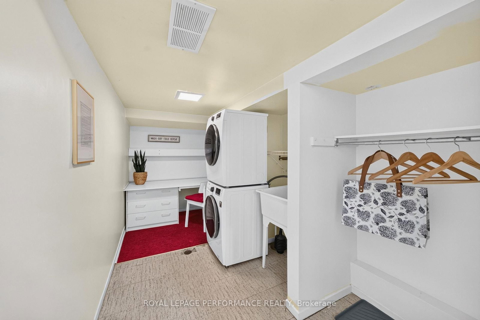 2 Bertona Street • #23 • Ottawa, ON photo 30