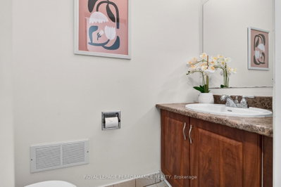 2 Bertona Street • #23 • Ottawa, ON photo 5