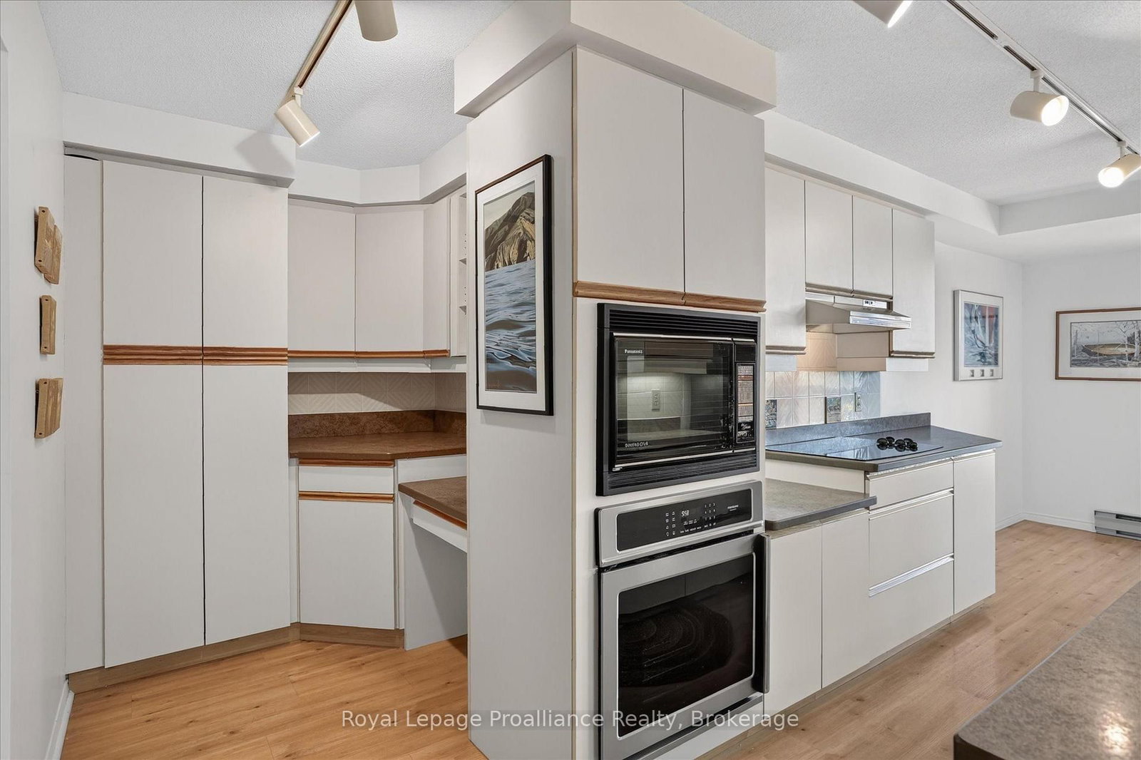40 Auburn Street • #408 • Peterborough, ON photo 18