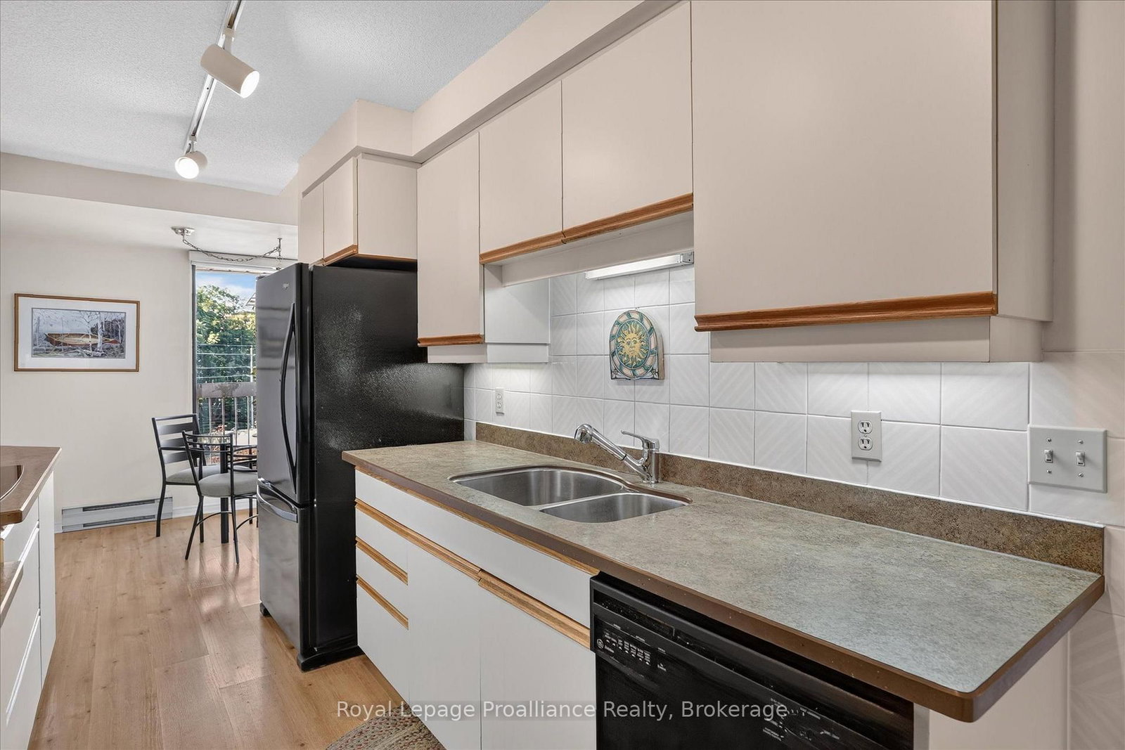 40 Auburn Street • #408 • Peterborough, ON photo 20