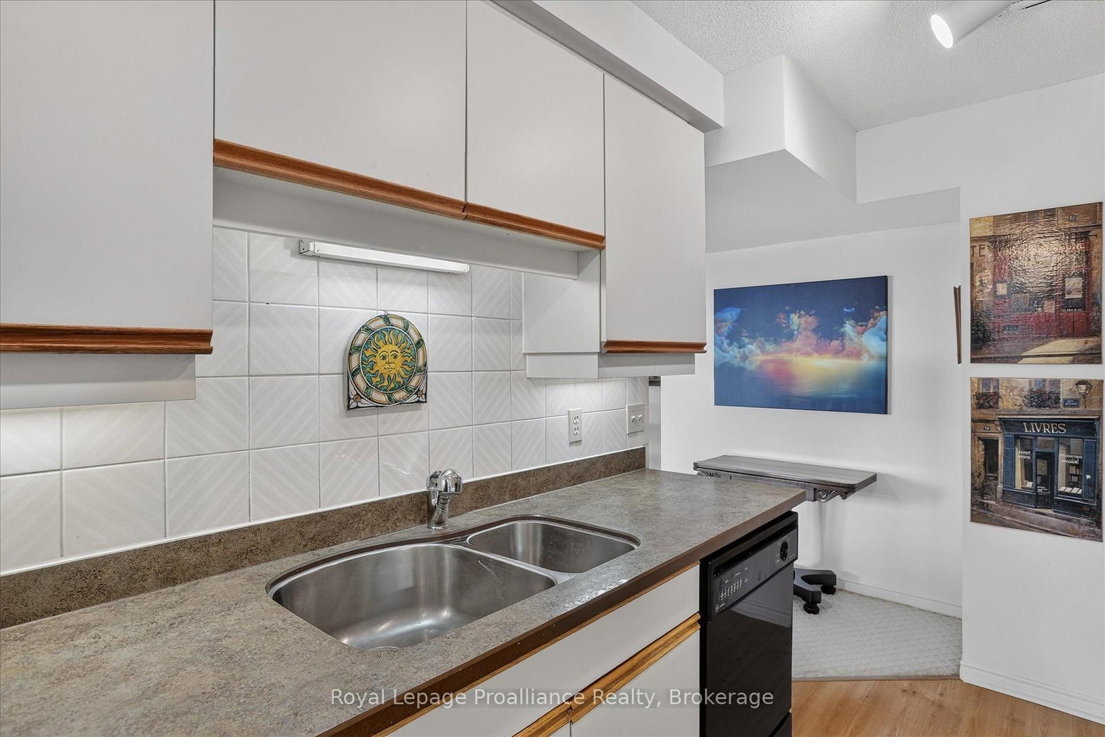 40 Auburn Street • #408 • Peterborough, ON photo 22