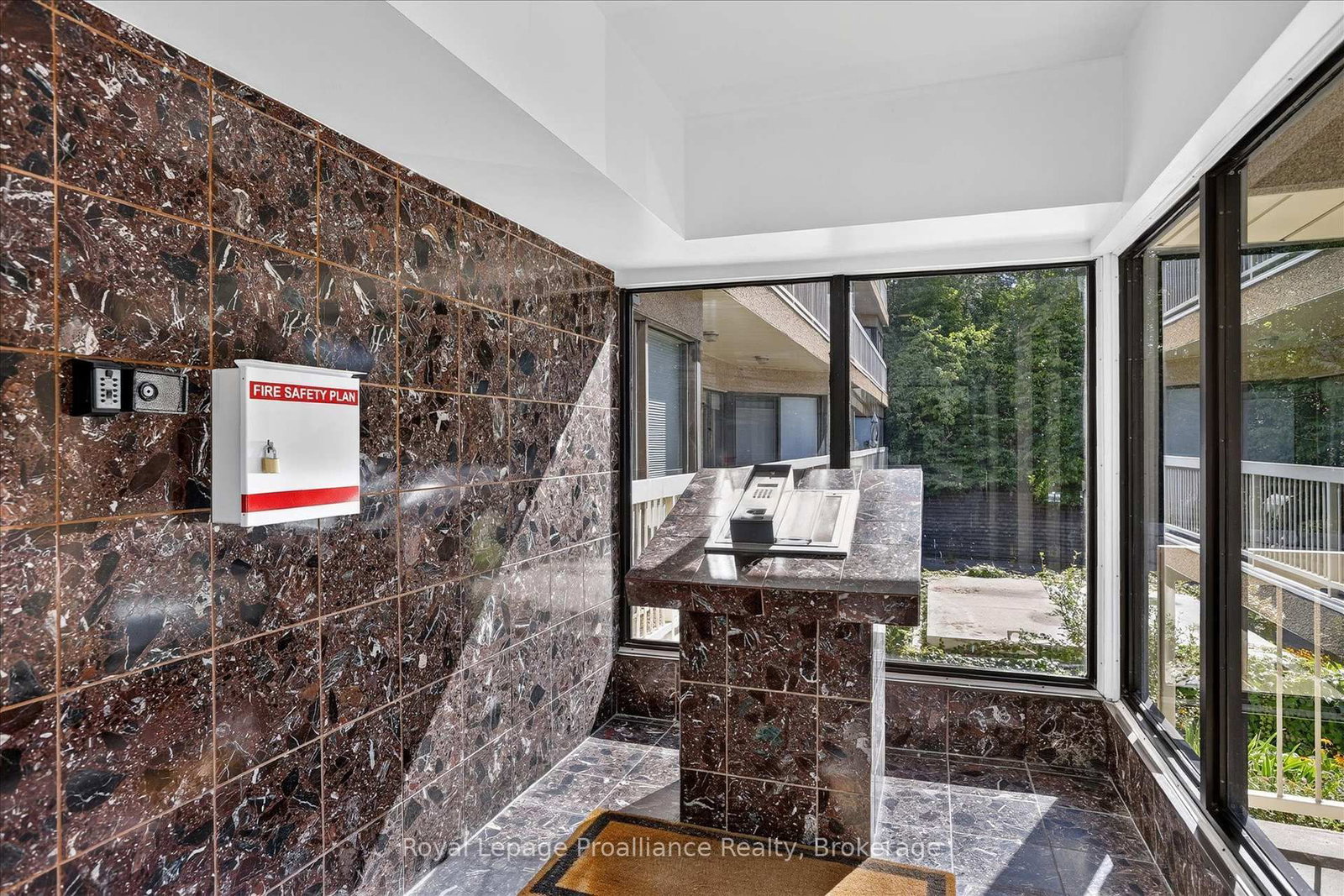 40 Auburn Street • #408 • Peterborough, ON photo 31
