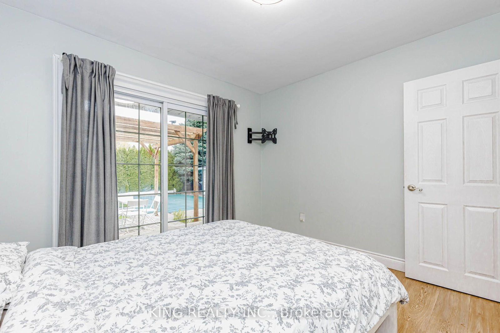 476 BUNTING Road • St. Catharines, ON photo 26
