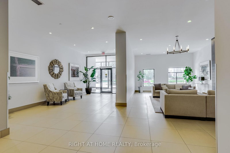 212 - 240 Villagewalk Boulevard