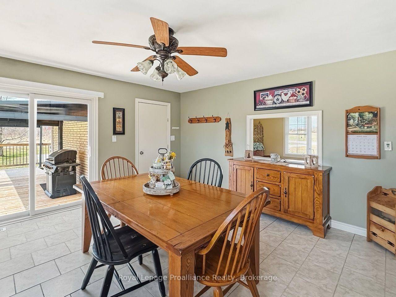 305 Valley Road • Prince Edward County, ON photo 10