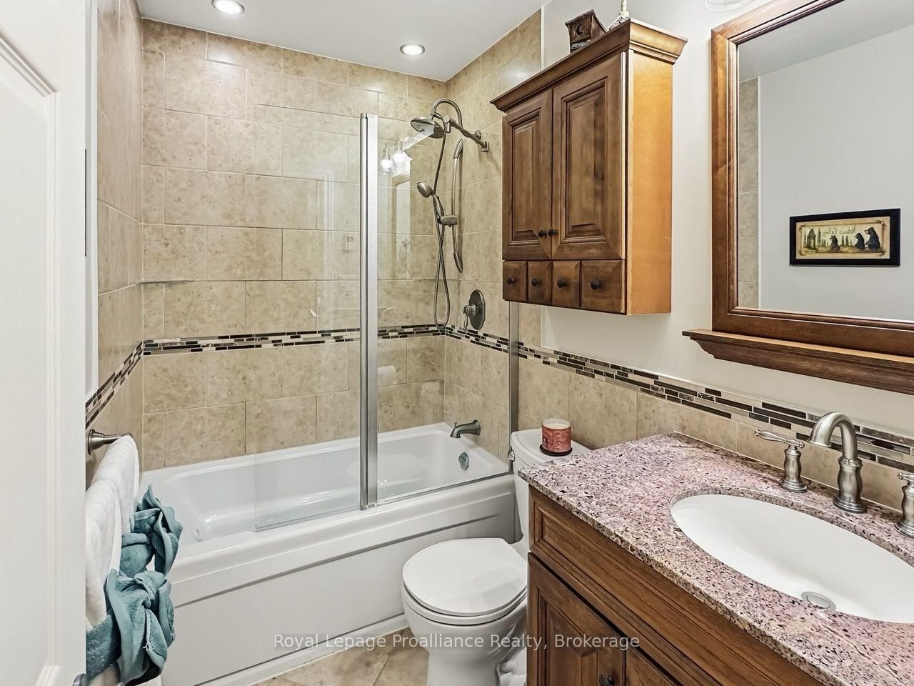 305 Valley Road • Prince Edward County, ON photo 26