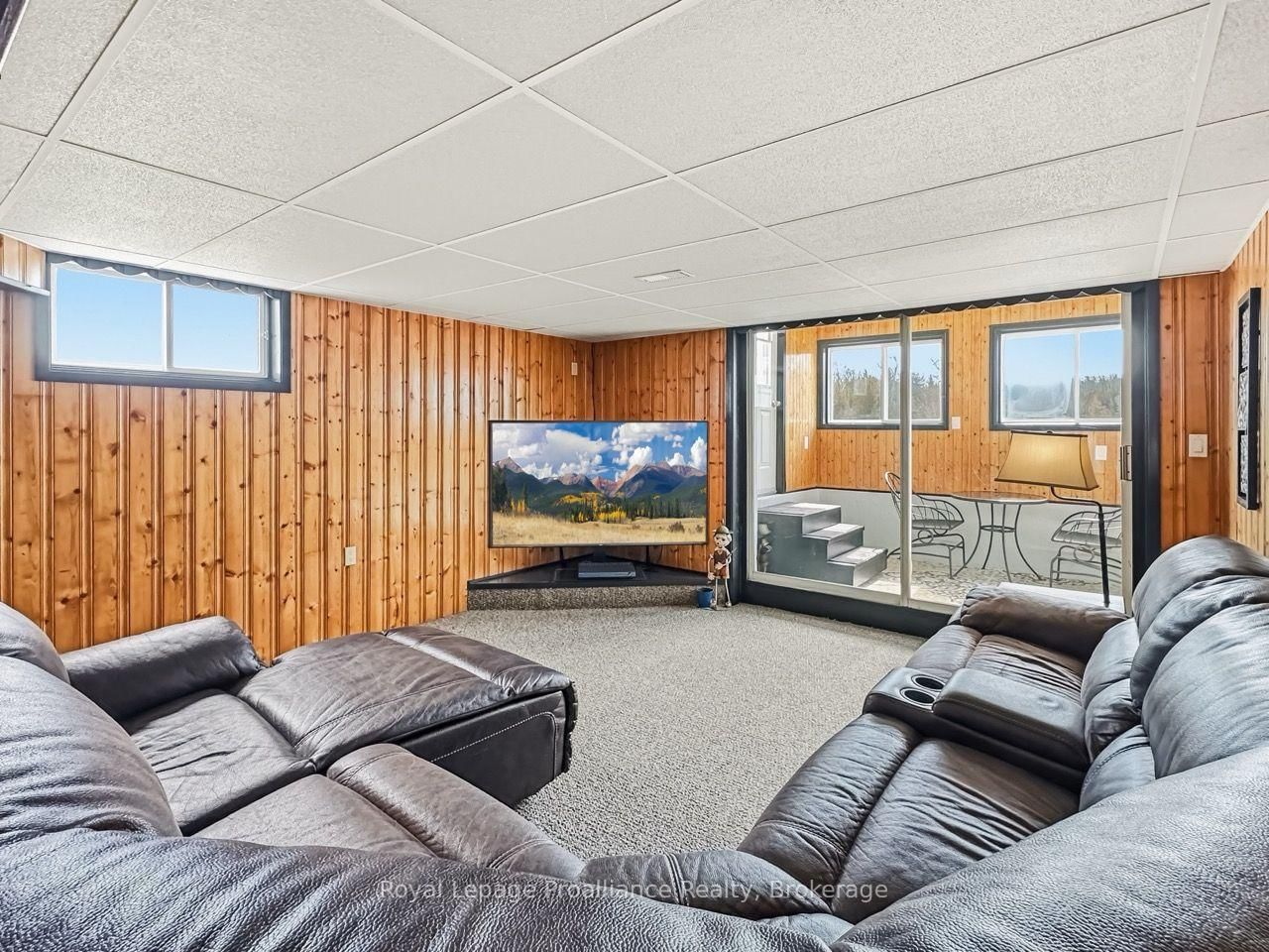 305 Valley Road • Prince Edward County, ON photo 39