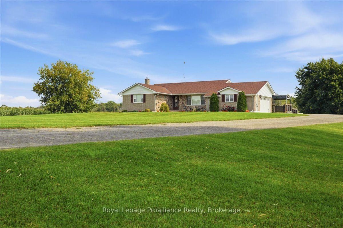 305 Valley Road • Prince Edward County, ON photo 5