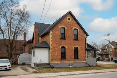 902 2nd Avenue W • Owen Sound, ON photo 4
