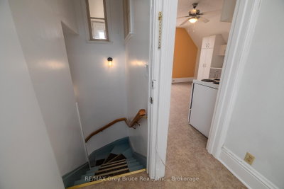 902 2nd Avenue W • Owen Sound, ON photo 9
