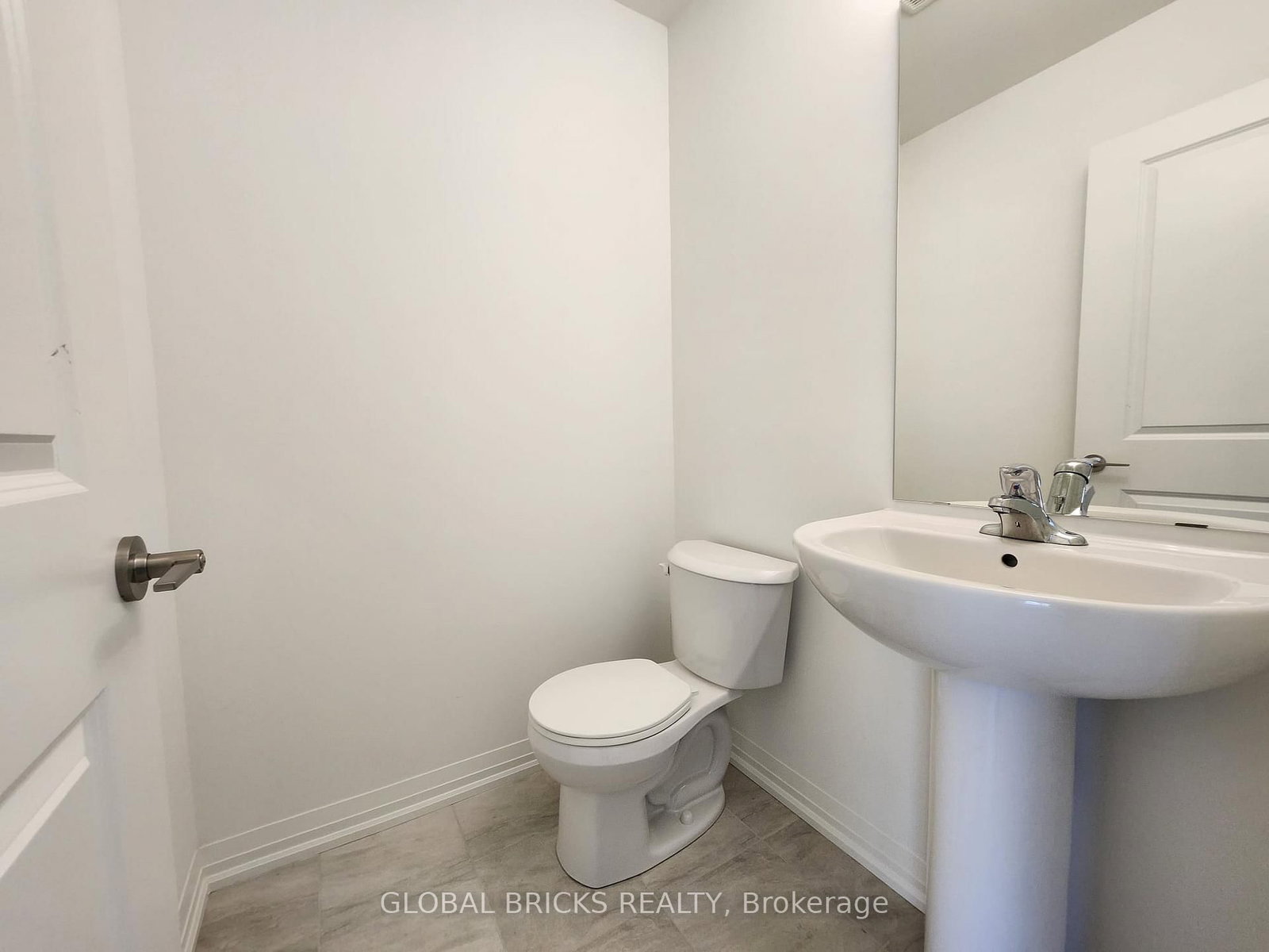 96 Willson Drive, Thorold 5