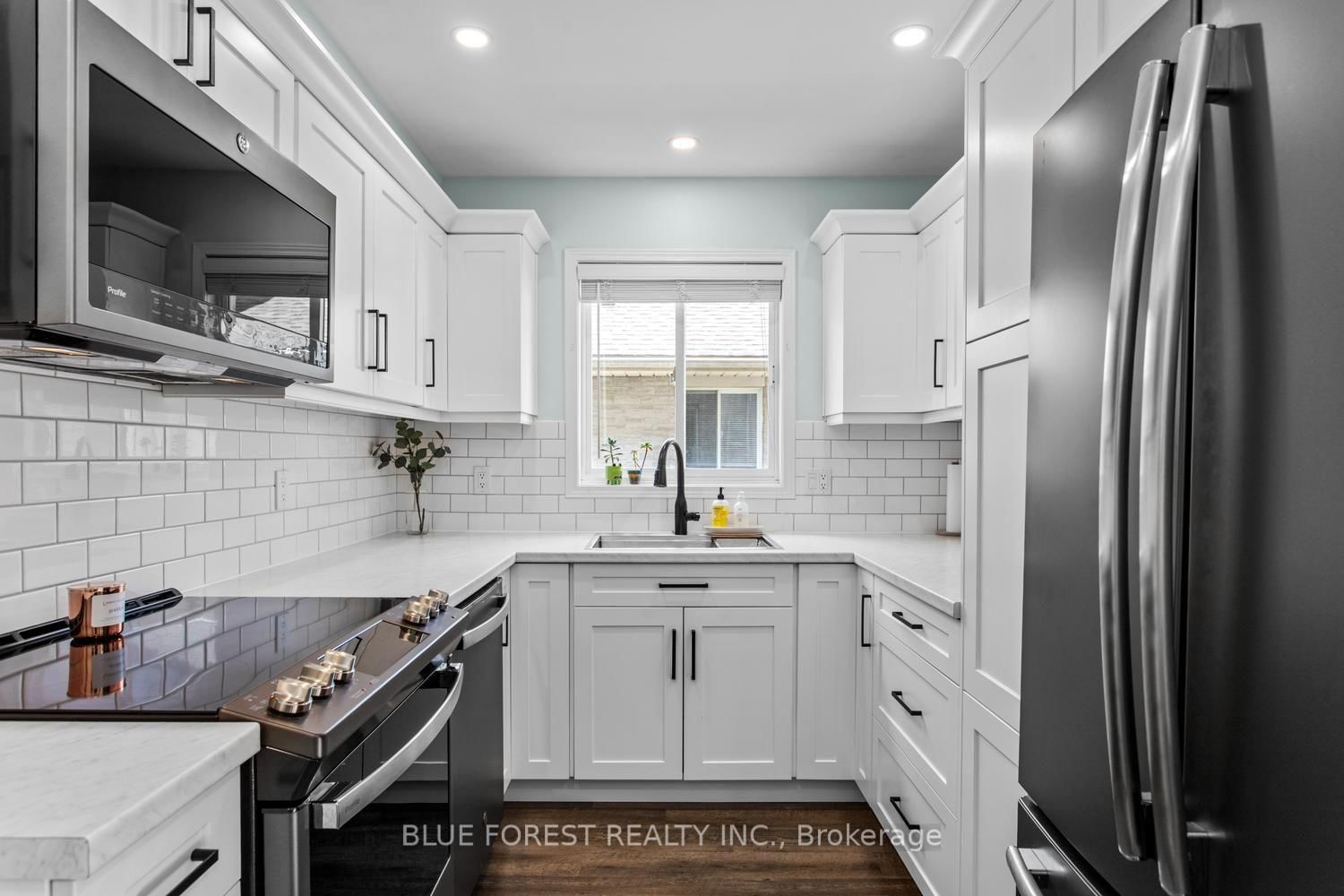 51 Hickory Boulevard W • Strathroy-Caradoc, ON photo 12