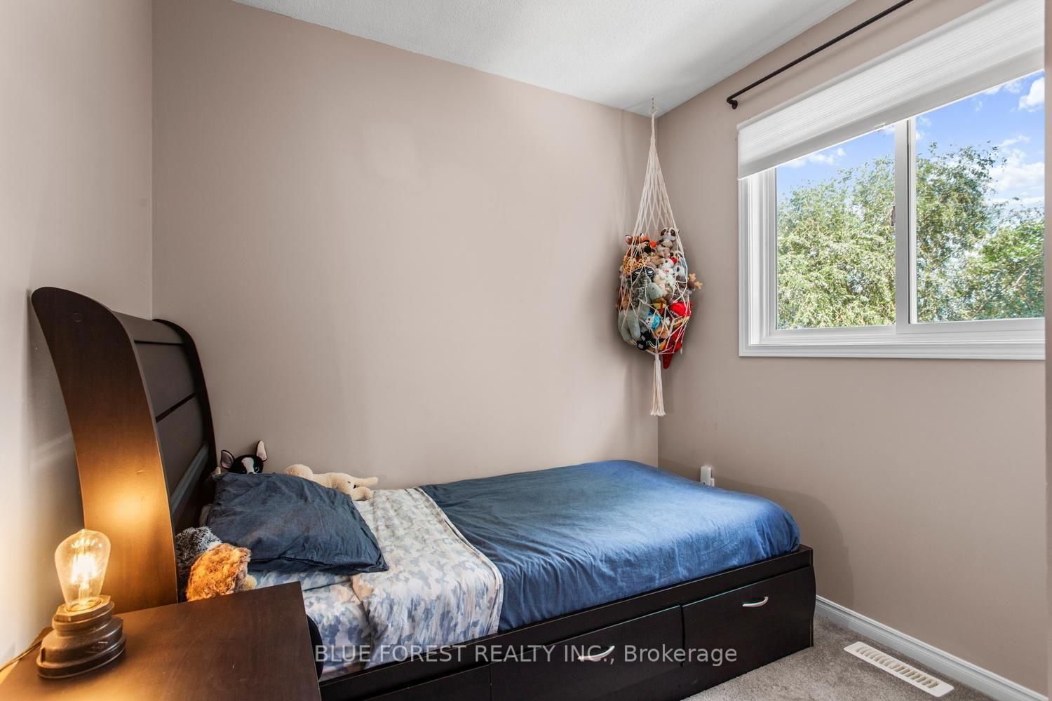 51 Hickory Boulevard W • Strathroy-Caradoc, ON photo 21