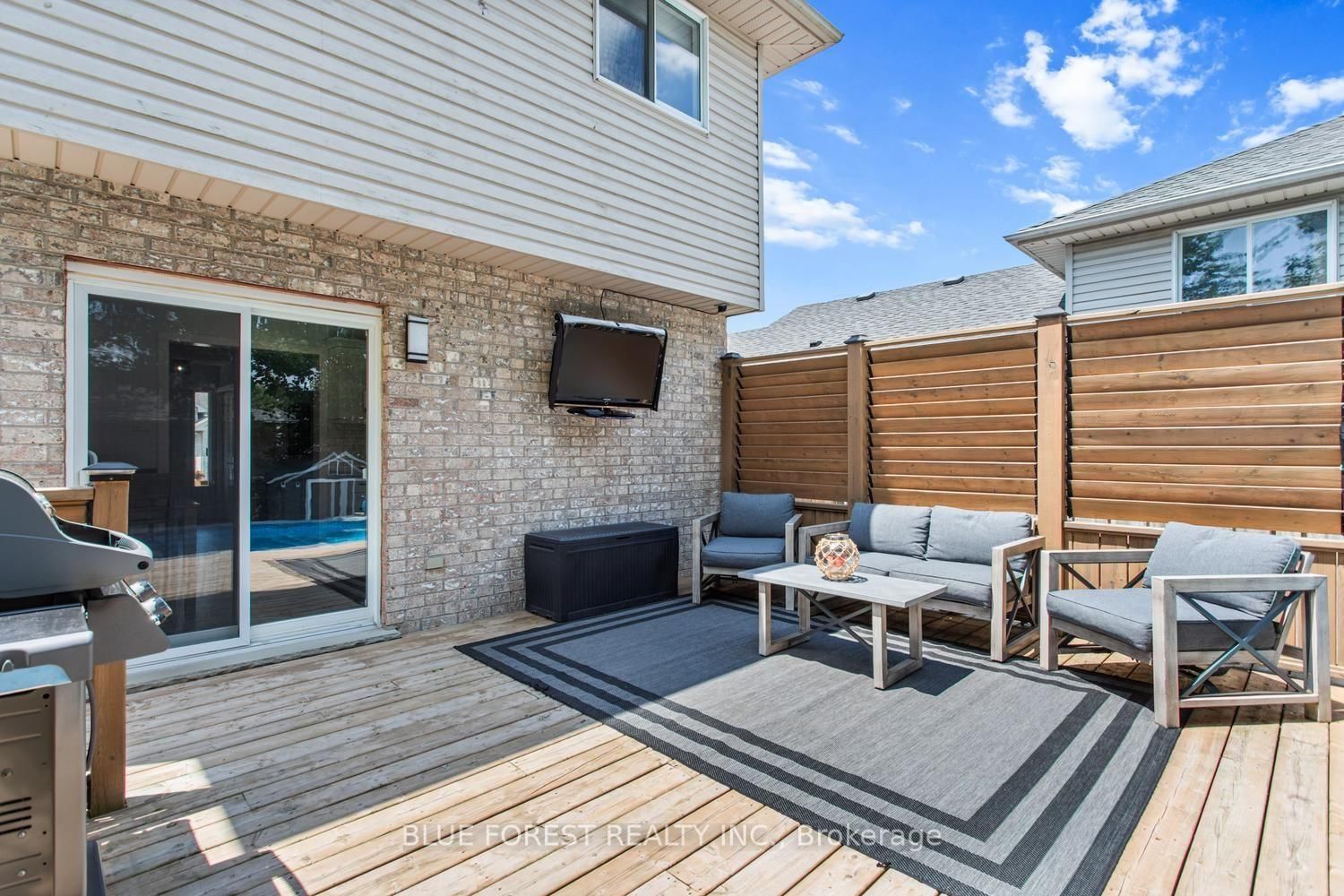 51 Hickory Boulevard W • Strathroy-Caradoc, ON photo 36