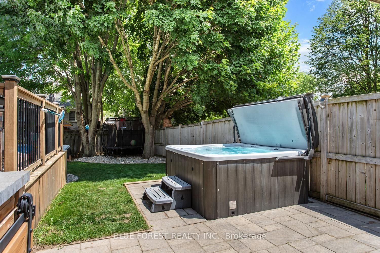 51 Hickory Boulevard W • Strathroy-Caradoc, ON photo 40