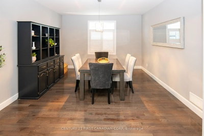 1279 Journey Cross • London North, ON photo 6
