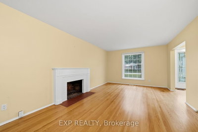 42 Queen Mary Crescent • London North, ON photo 8