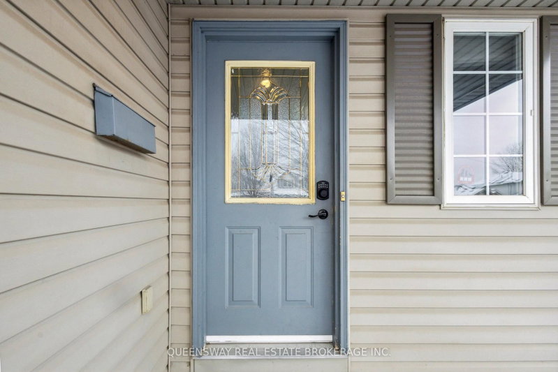 147 Crawford Crescent