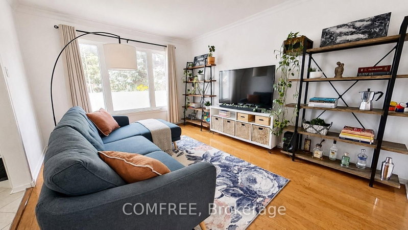 1302 Parc Du Village Street