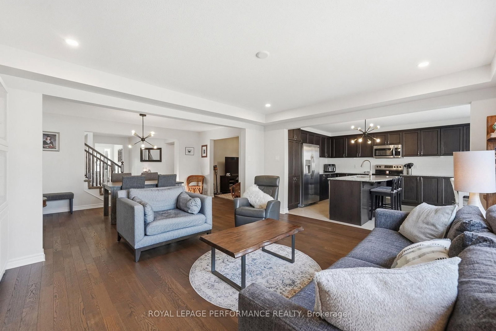 66 Baldcypress Way • Ottawa, ON photo 14