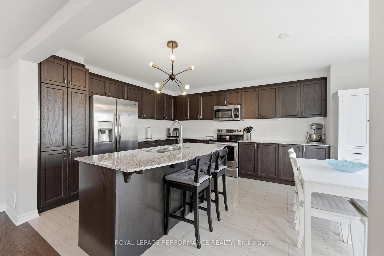 66 Baldcypress Way • Ottawa, ON photo 16