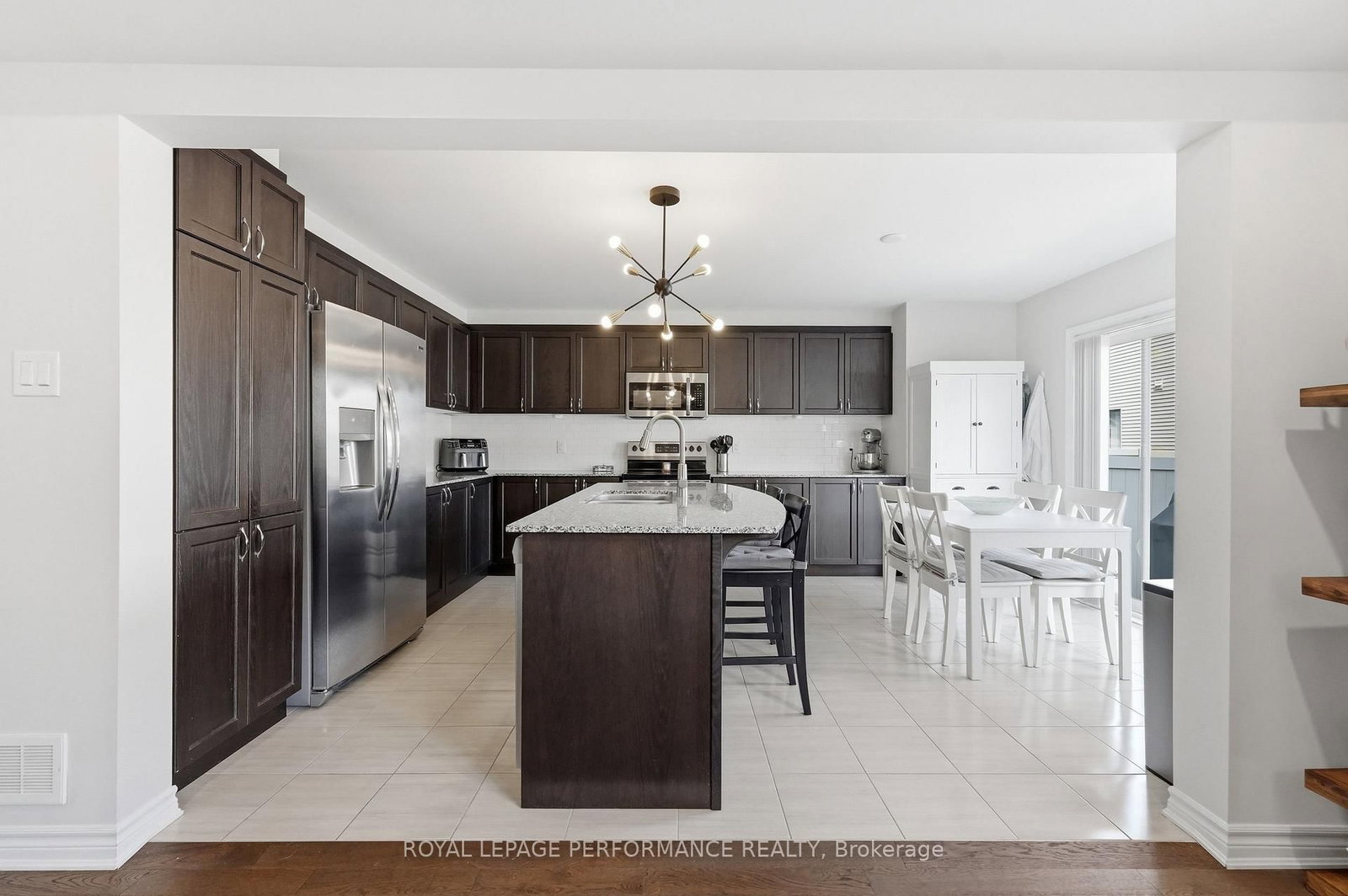 66 Baldcypress Way • Ottawa, ON photo 19