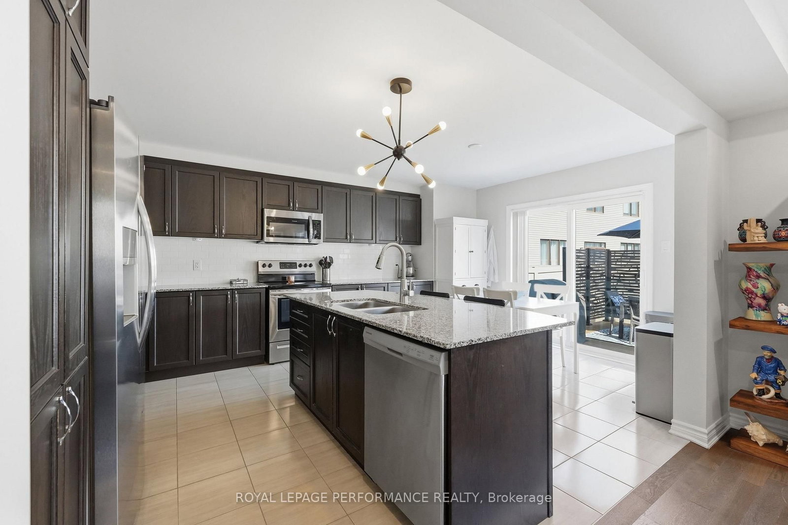 66 Baldcypress Way • Ottawa, ON photo 22