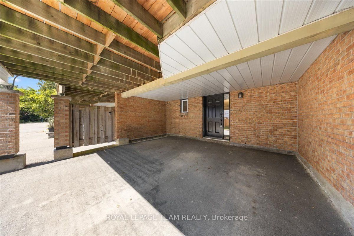 1137 Chimney Hill Way • Ottawa, ON photo 32