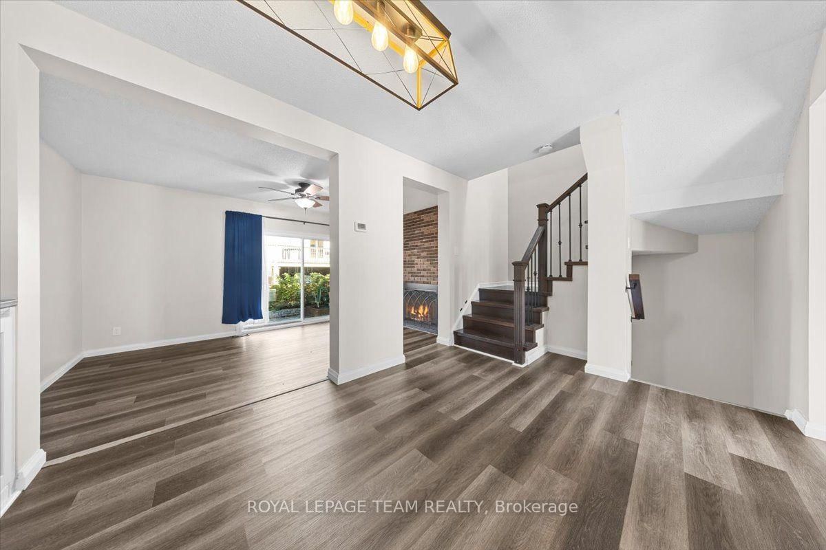 1137 Chimney Hill Way • Ottawa, ON photo 8