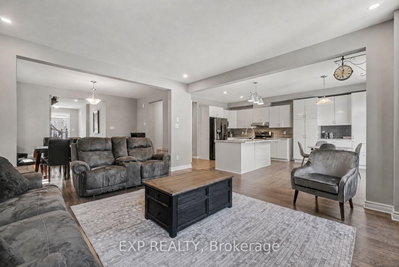 719 Cashmere Terrace • Ottawa, ON photo 8