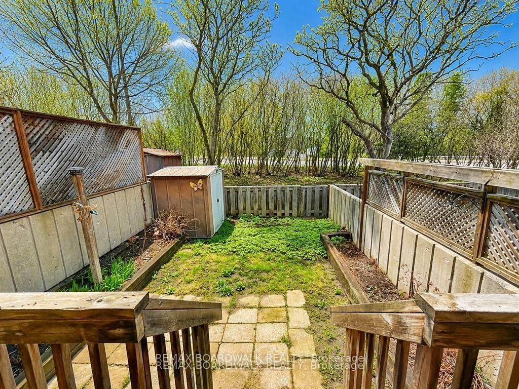 53J Sumac Street • Ottawa, ON photo 12