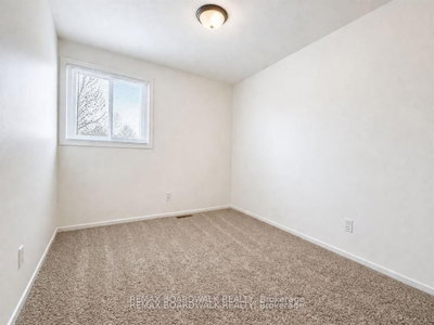 53J Sumac Street • Ottawa, ON photo 9