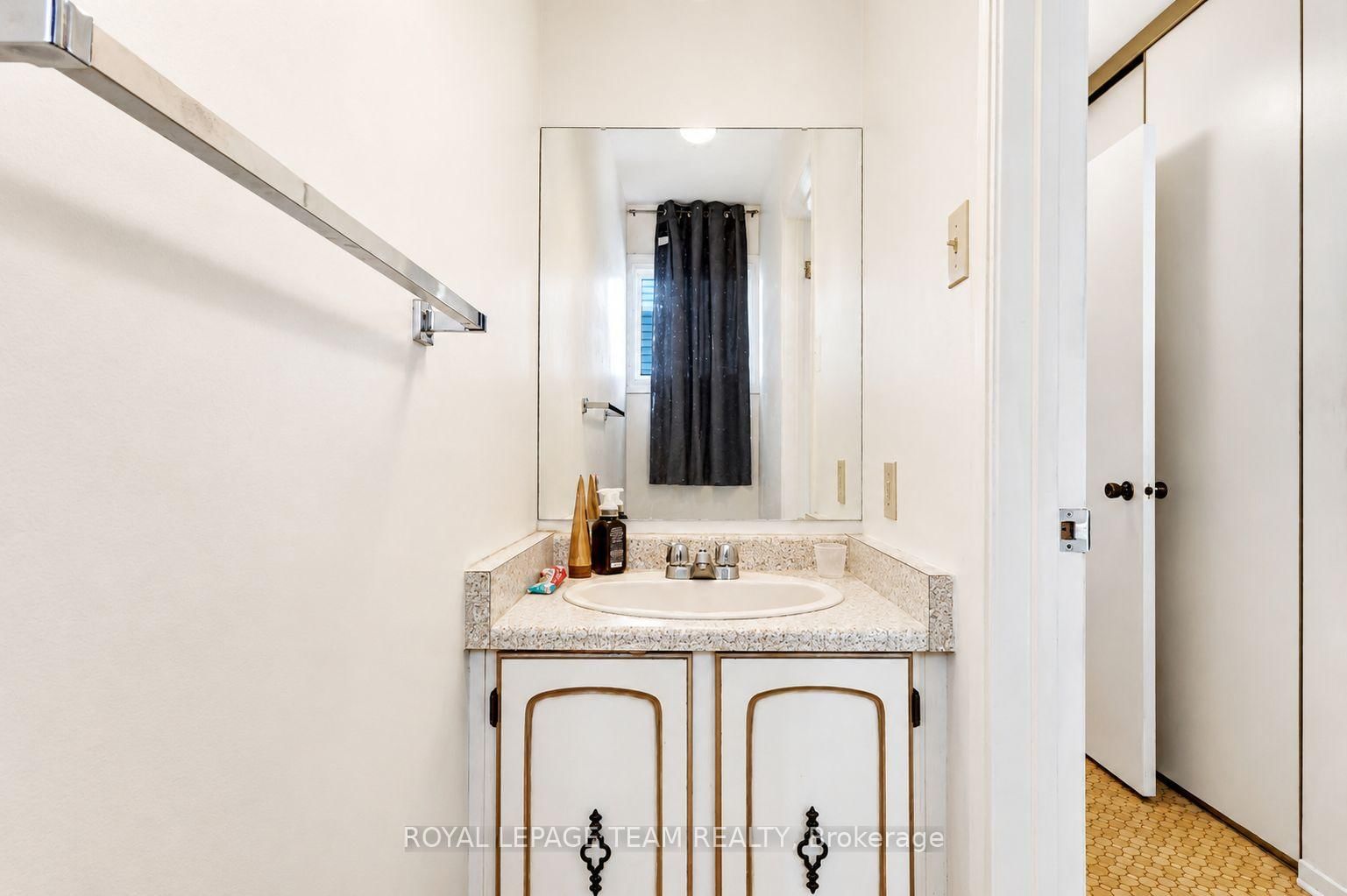 50 Equestrian Drive • Ottawa, ON photo 19