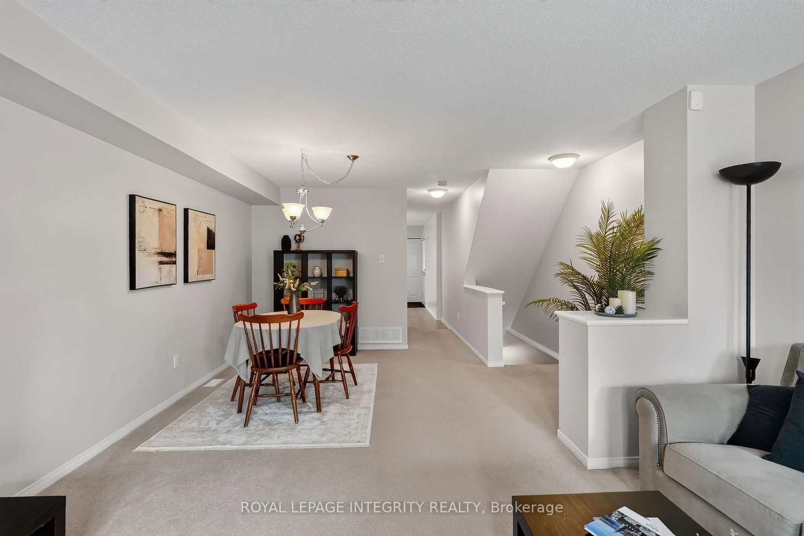 795 Longfields Drive • Ottawa, ON photo 12
