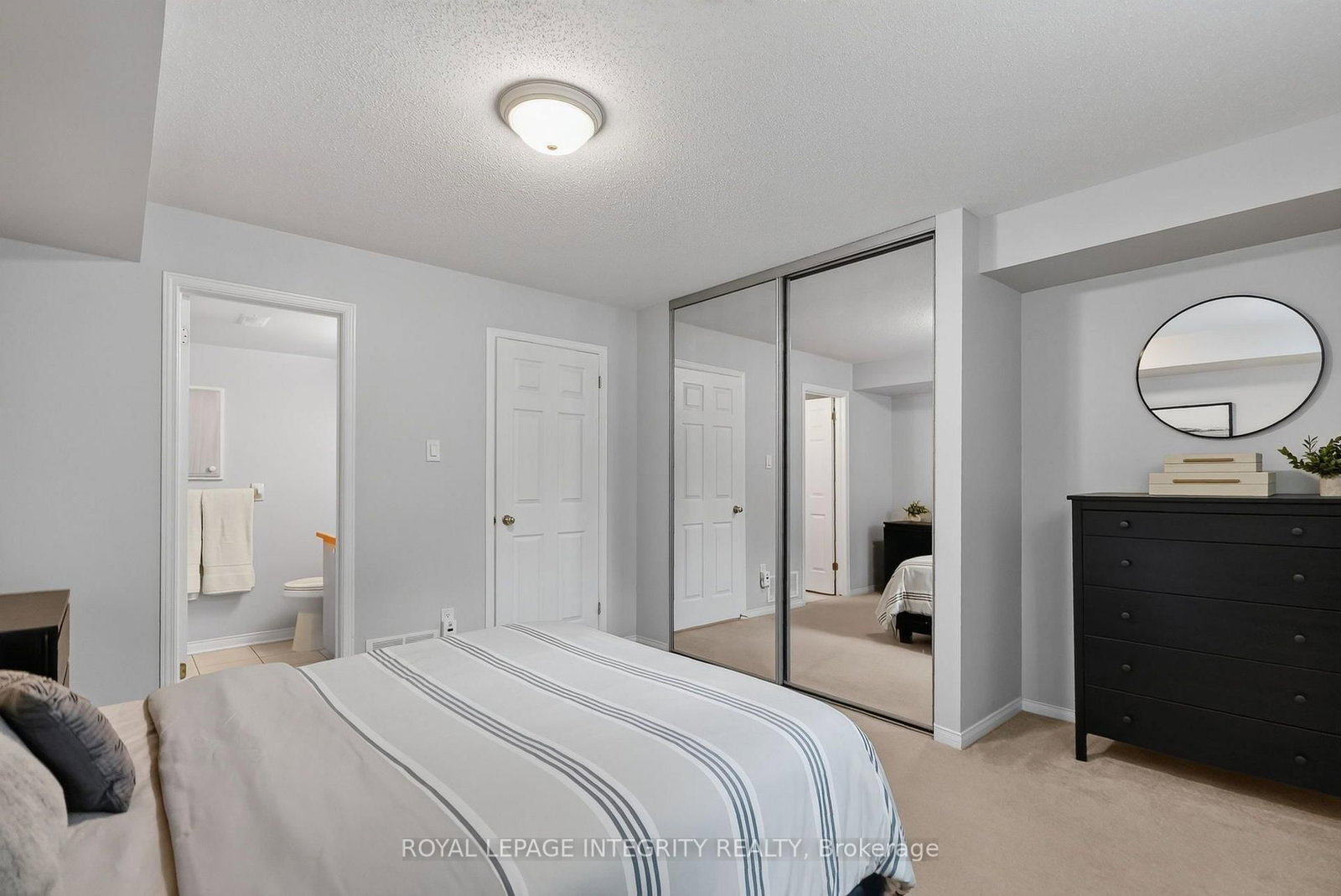 795 Longfields Drive • Ottawa, ON photo 19