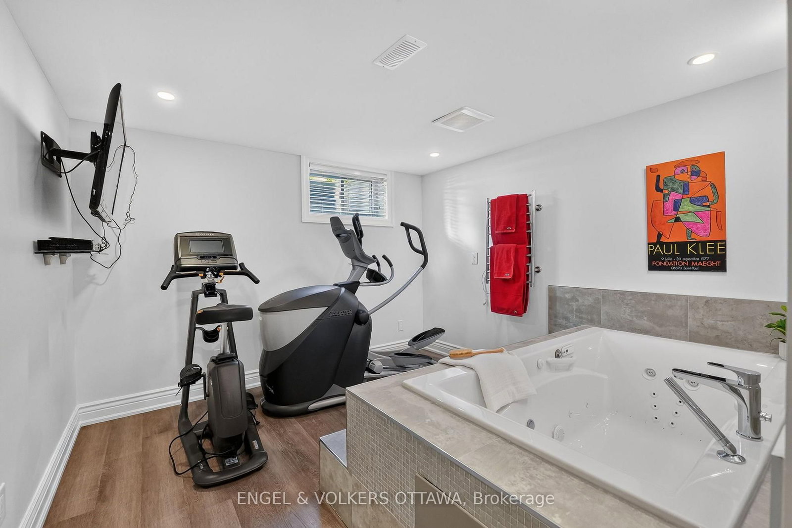 1907 Fairmeadow Crescent • Ottawa, ON photo 36