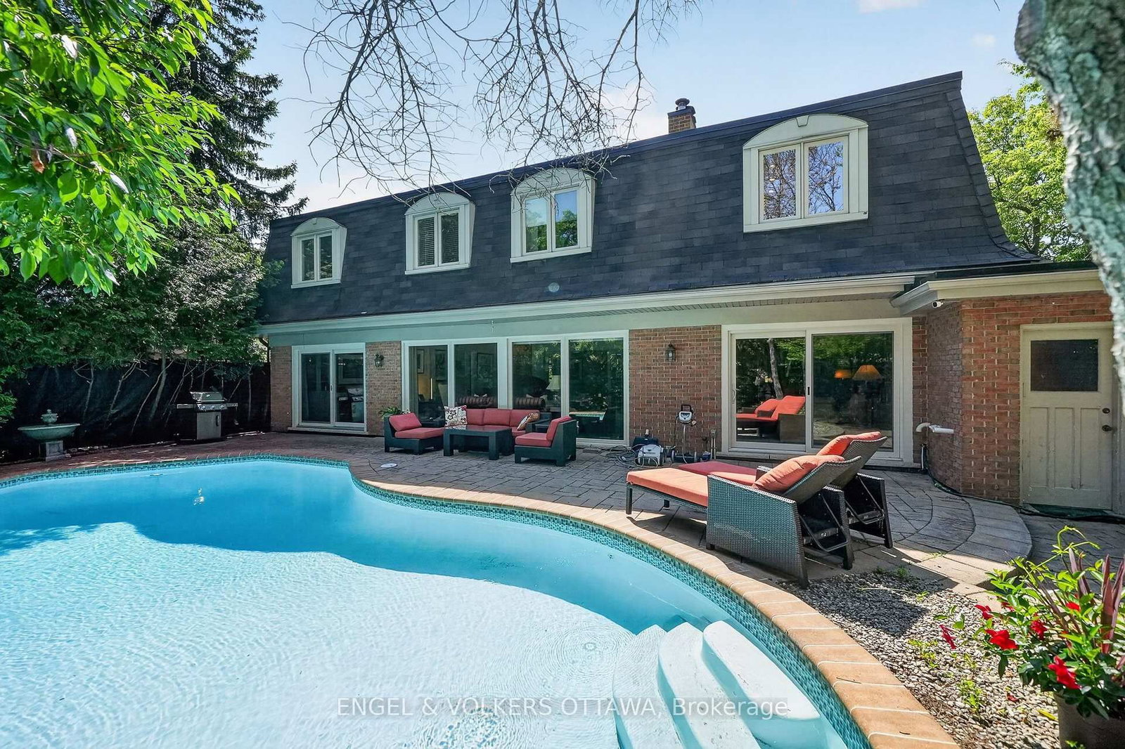 1907 Fairmeadow Crescent • Ottawa, ON photo 40