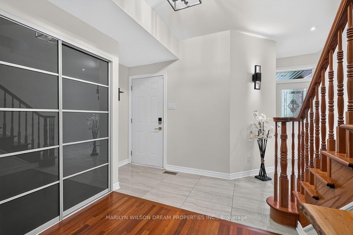 190 Hawthorne Avenue • Ottawa, ON photo 4