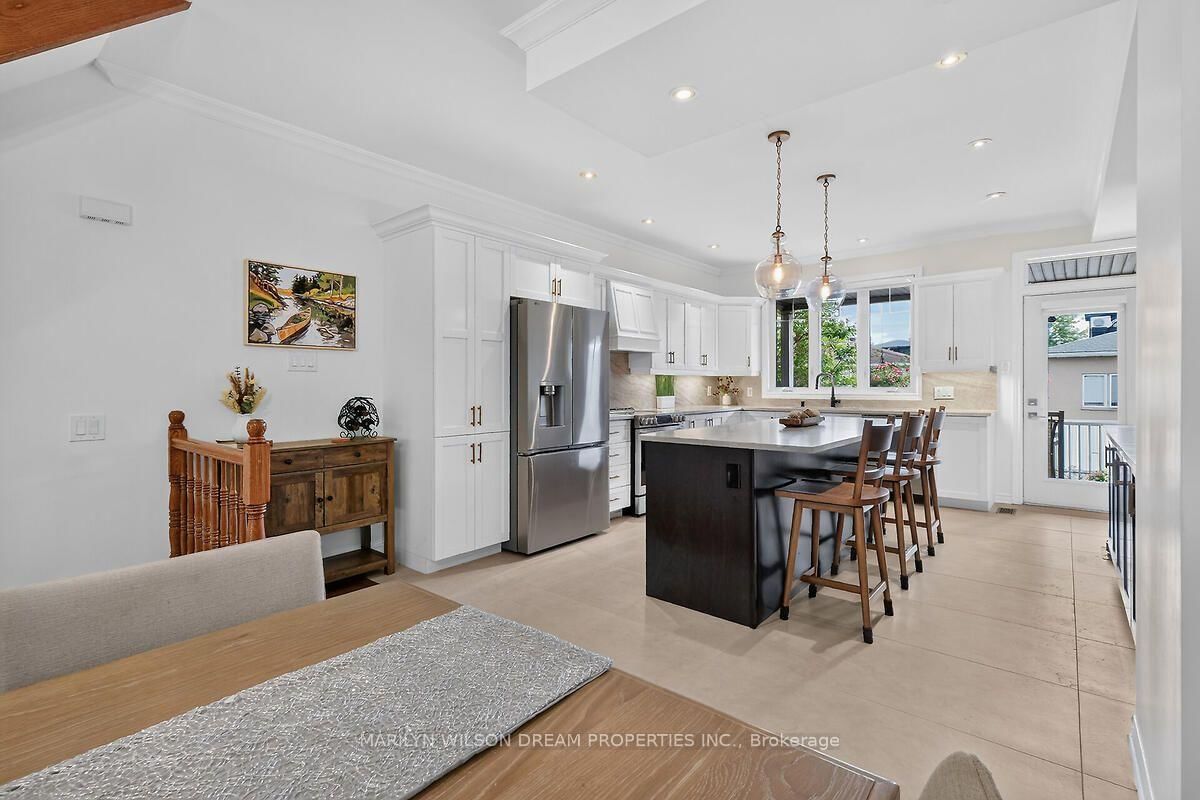190 Hawthorne Avenue • Ottawa, ON photo 6