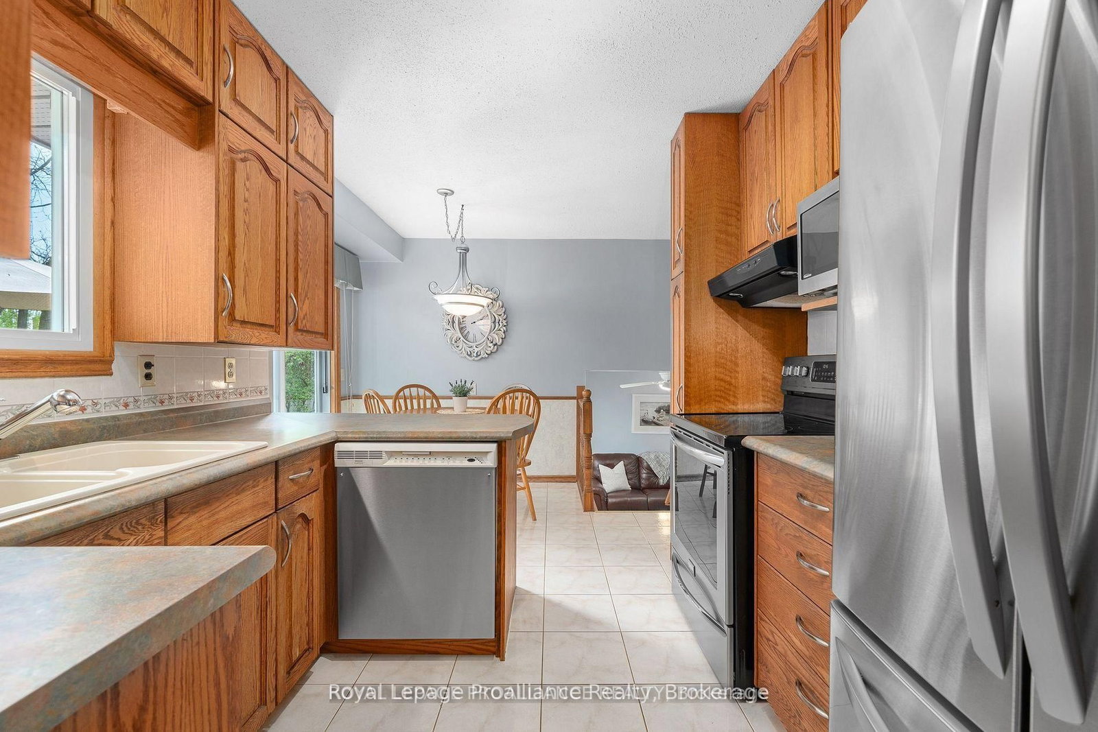 25 Keller Dr, Belleville, view 7