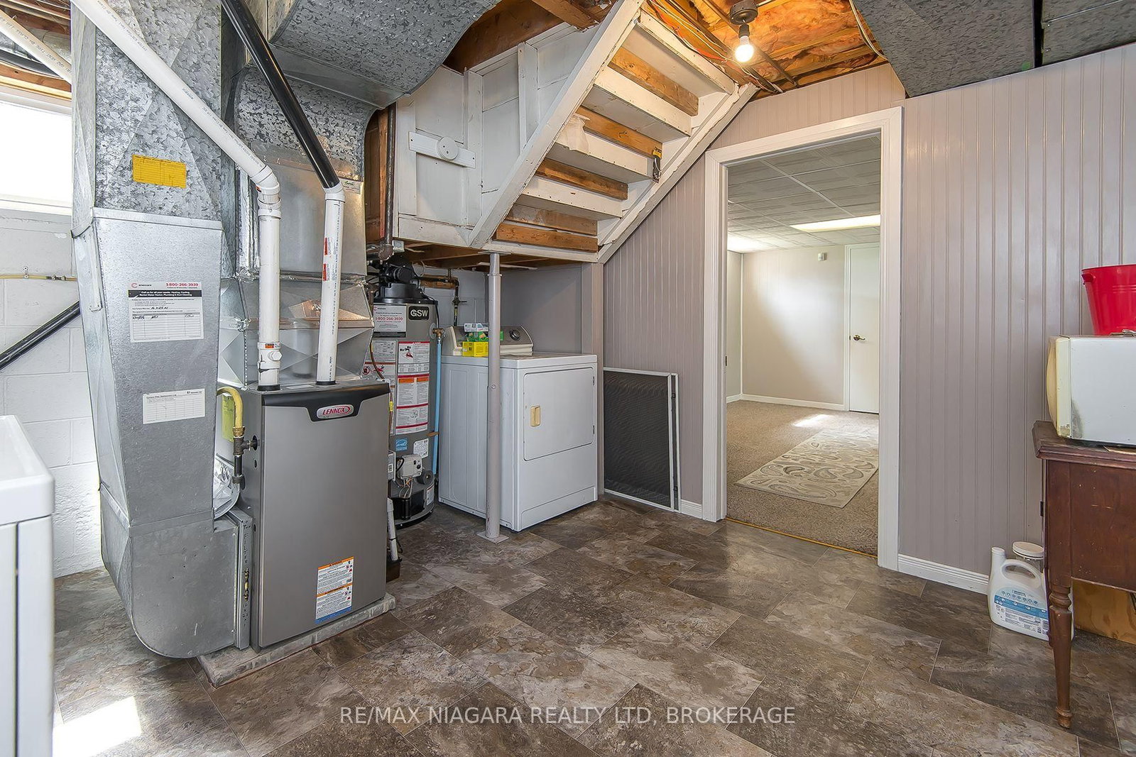 15 Windsor Terrace • Port Colborne, ON photo 30
