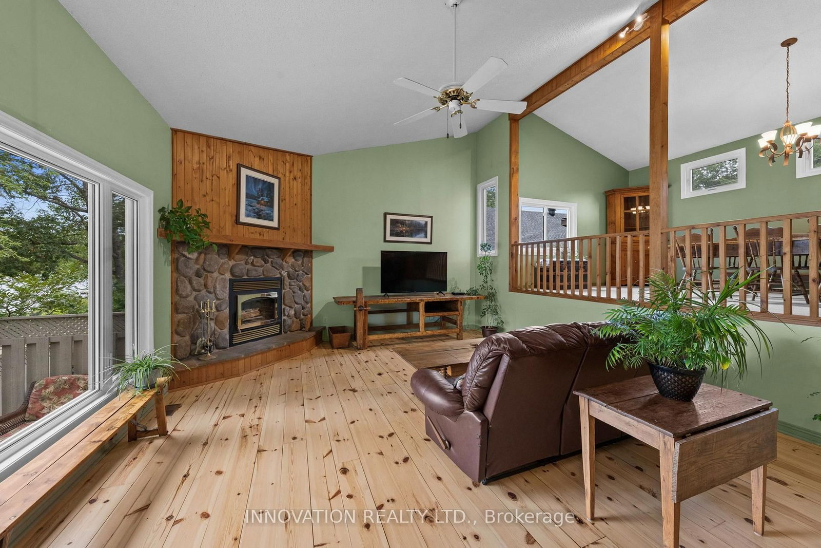 956 Bayview Drive • Ottawa, ON photo 4